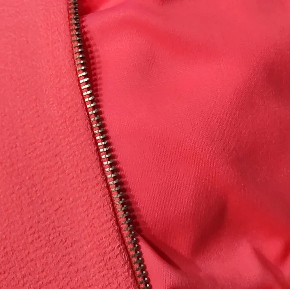 Gianni Bini Hot Pink Ruffled Short Sleeve Zippered Back Dress Size Medium - Picture 5 of 10